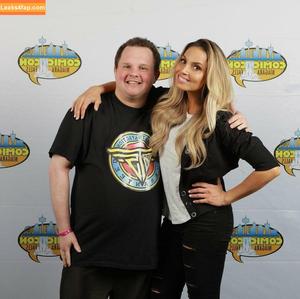 Trish Stratus photo #1733
