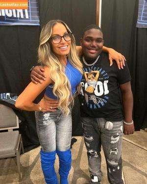 Trish Stratus photo #1747