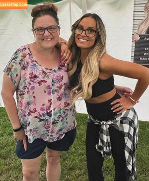 Trish Stratus photo #1752