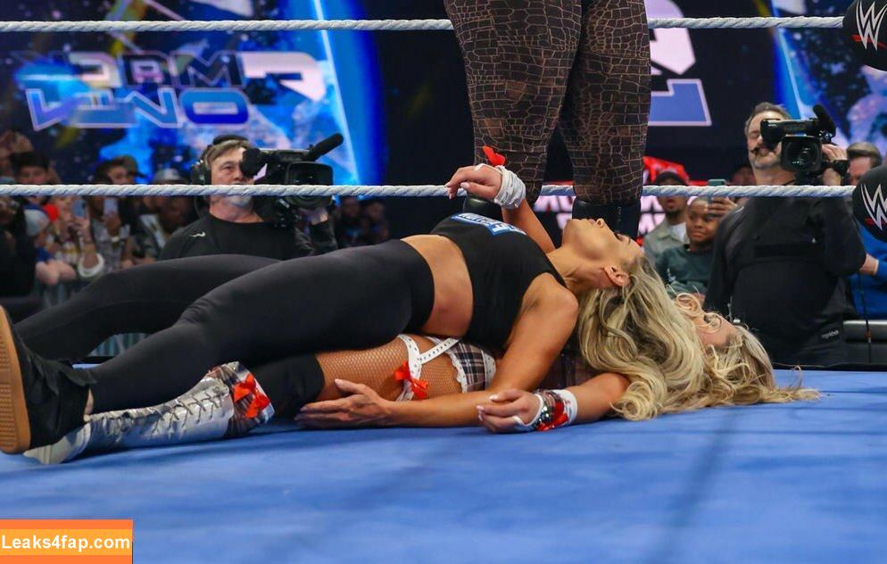 Trish Stratus / trishstratuscom слитое фото фото #2050