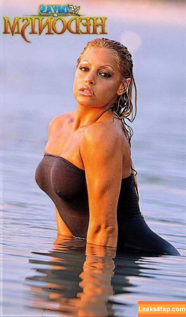 Trish Stratus / trishstratuscom leaked photo photo #2212