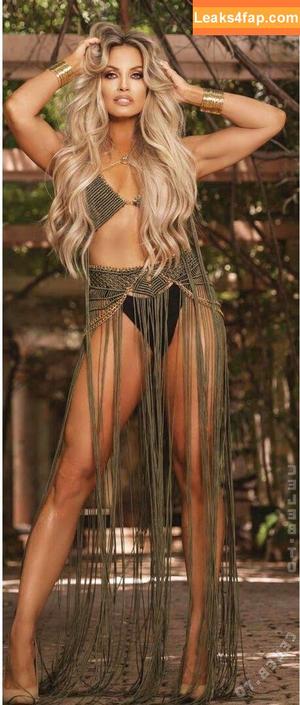 Trish Stratus photo #2190