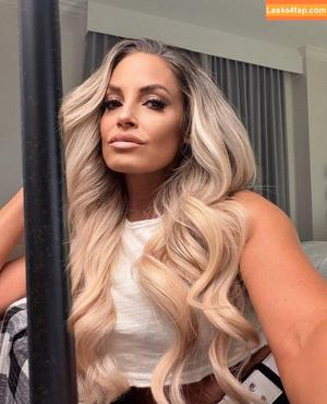Trish Stratus photo #2259