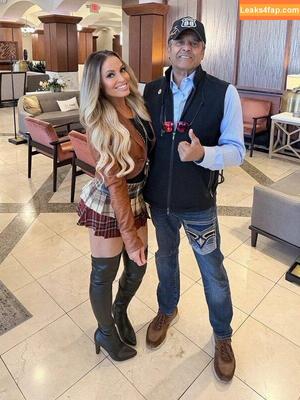Trish Stratus photo #2268