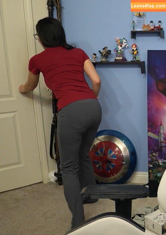 Trisha Hershberger / thatgrltrish / trishahershberger / trishahershbergerstreams leaked photo photo #0089