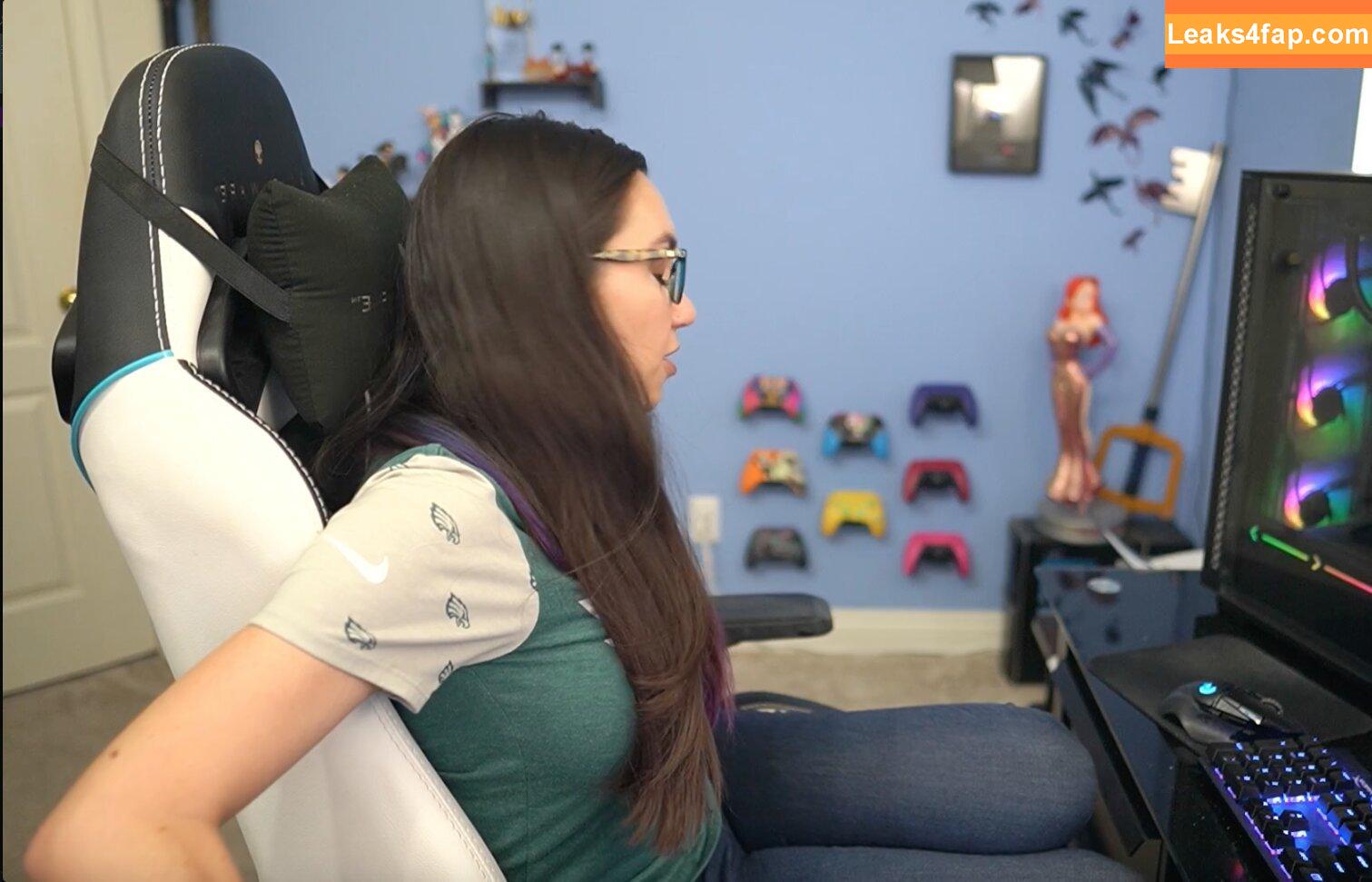 Trisha Hershberger / thatgrltrish / trishahershberger / trishahershbergerstreams leaked photo photo #0113