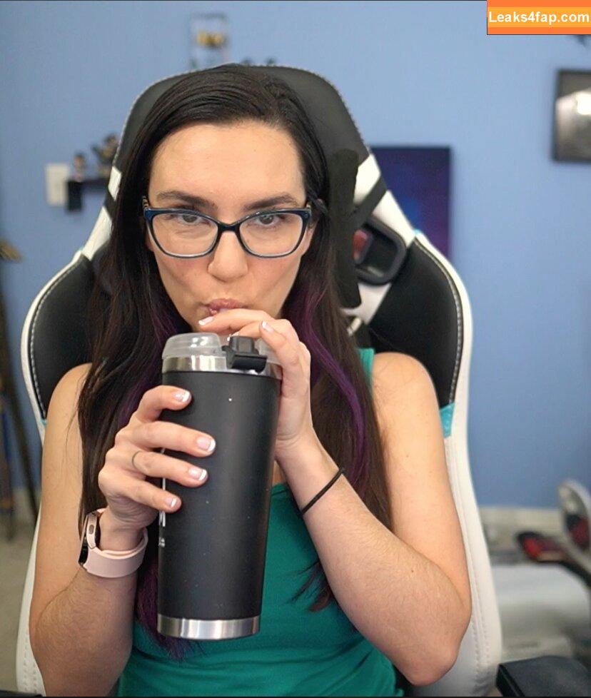 Trisha Hershberger / thatgrltrish / trishahershberger / trishahershbergerstreams leaked photo photo #0125