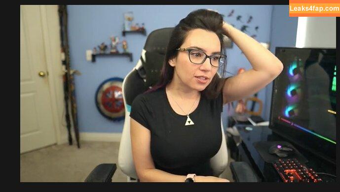 Trisha Hershberger / thatgrltrish / trishahershberger / trishahershbergerstreams слитое фото фото #0192