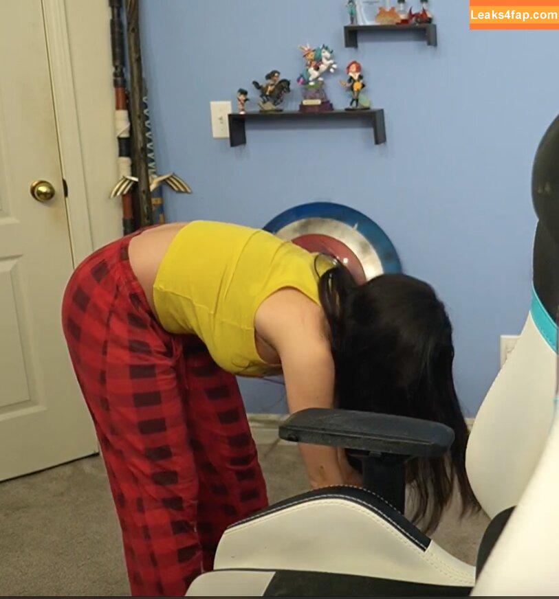 Trisha Hershberger / thatgrltrish / trishahershberger / trishahershbergerstreams leaked photo photo #0203