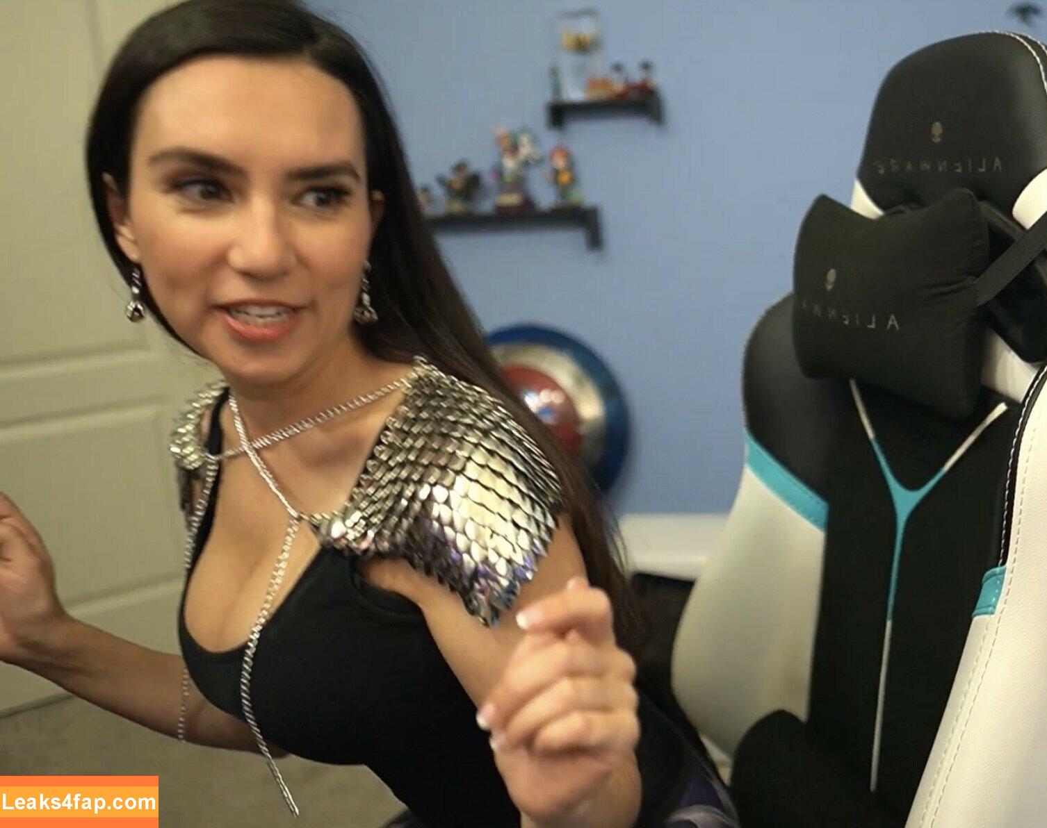 Trisha Hershberger / thatgrltrish / trishahershberger / trishahershbergerstreams leaked photo photo #0313