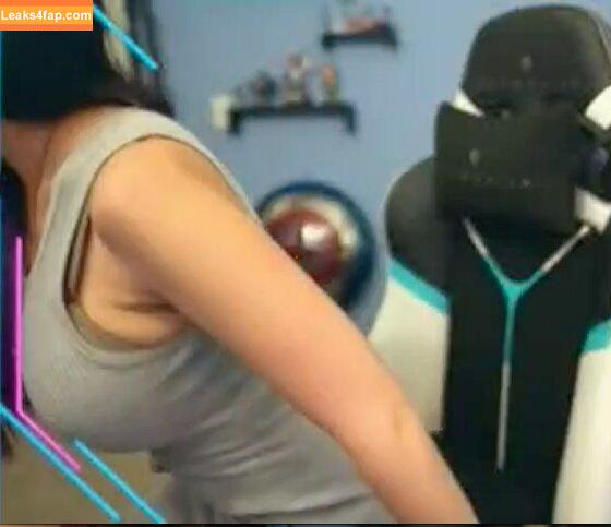 Trisha Hershberger / thatgrltrish / trishahershberger / trishahershbergerstreams leaked photo photo #0364