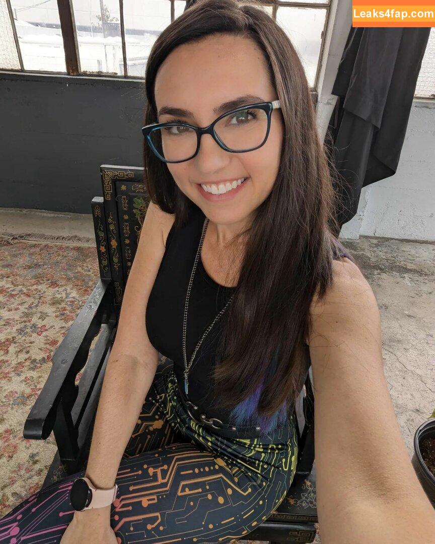 Trisha Hershberger / thatgrltrish / trishahershberger / trishahershbergerstreams leaked photo photo #0375