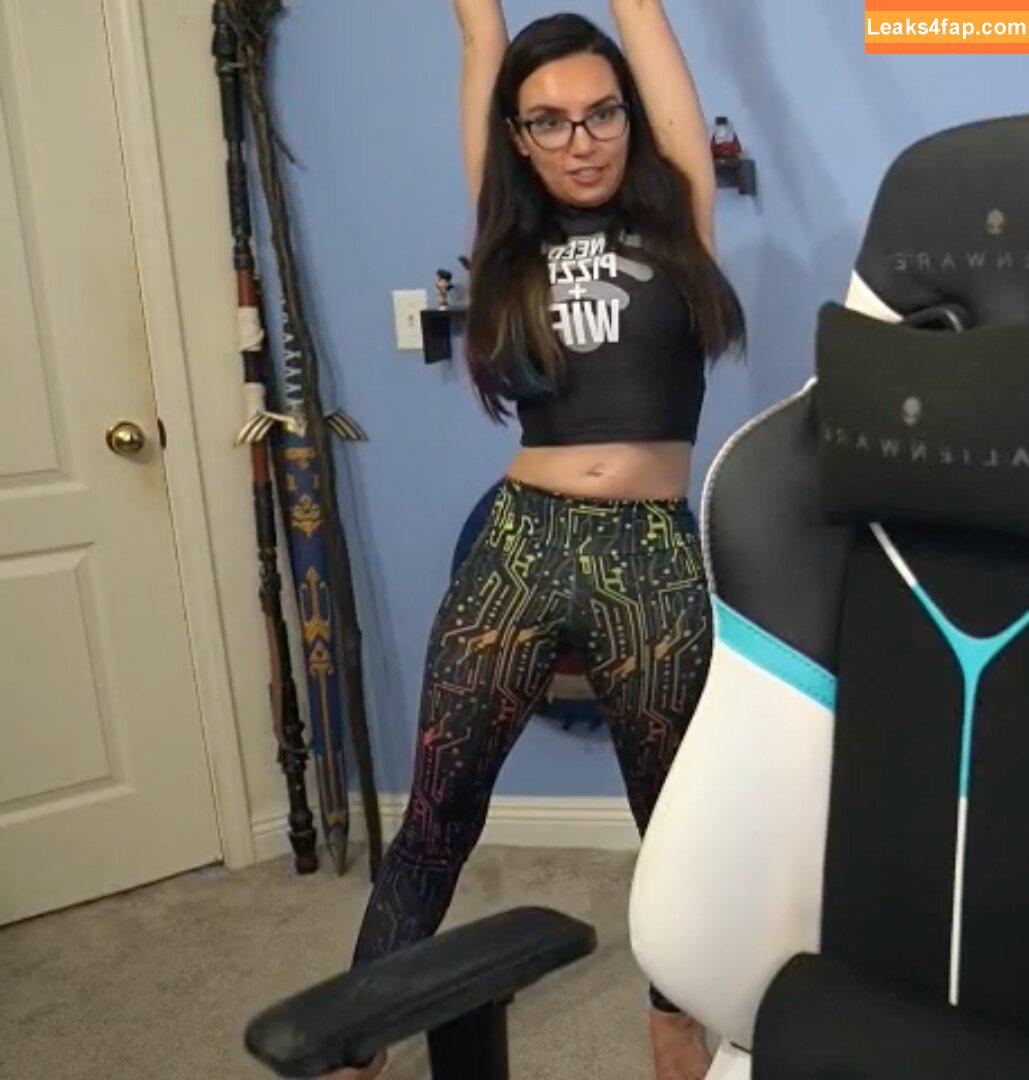 Trisha Hershberger / thatgrltrish / trishahershberger / trishahershbergerstreams leaked photo photo #0433