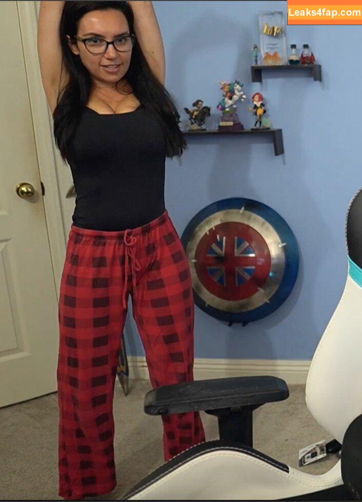 Trisha Hershberger / thatgrltrish / trishahershberger / trishahershbergerstreams leaked photo photo #0467