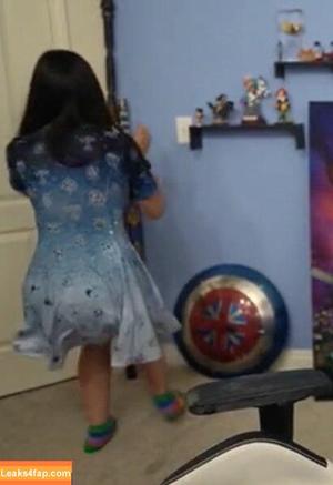 Trisha Hershberger photo #0085