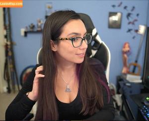 Trisha Hershberger photo #0104