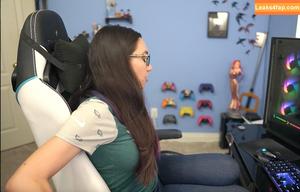 Trisha Hershberger photo #0113