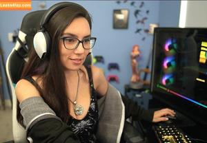 Trisha Hershberger photo #0352