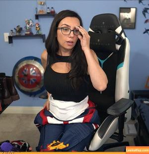 Trisha Hershberger фото #0510