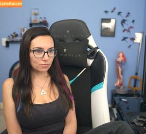 Trisha Hershberger фото #0692