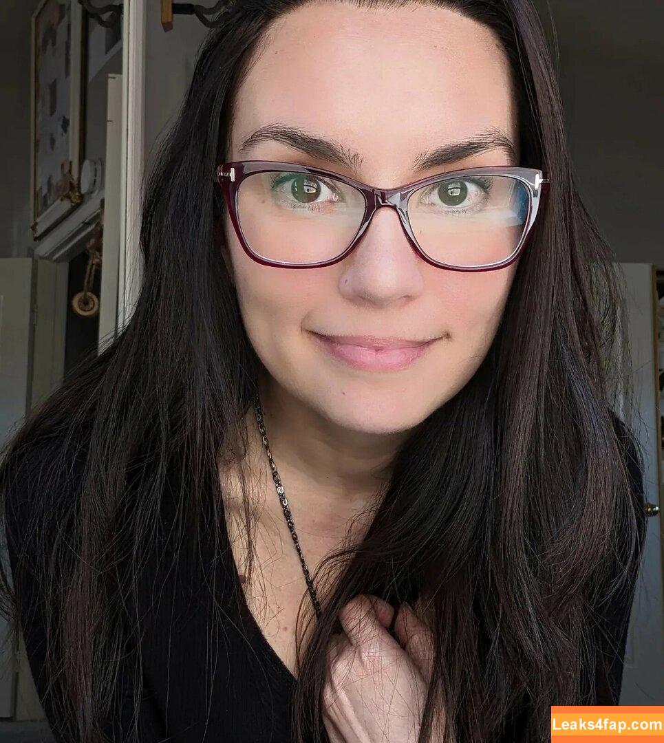 Trisha Hershberger / thatgrltrish leaked photo photo #1048