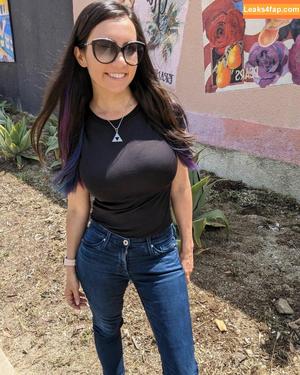 Trisha Hershberger photo #1044