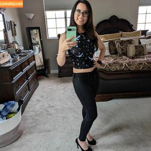 Trisha Hershberger photo #1053