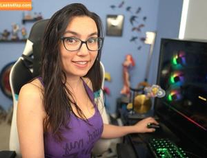 Trisha Hershberger photo #1057