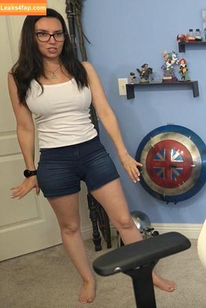 Trisha Hershberger photo #1078