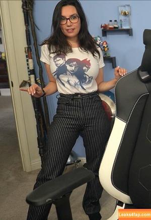 Trisha Hershberger photo #1079