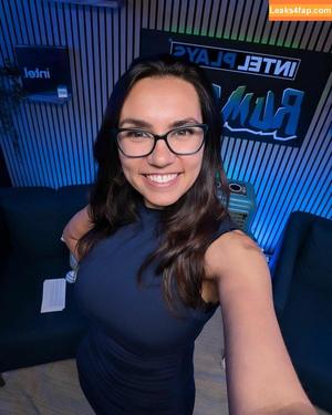 Trisha Hershberger photo #1286