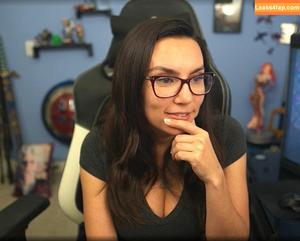 Trisha Hershberger photo #1308