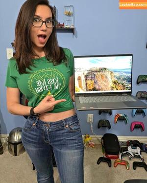 Trisha Hershberger photo #1511