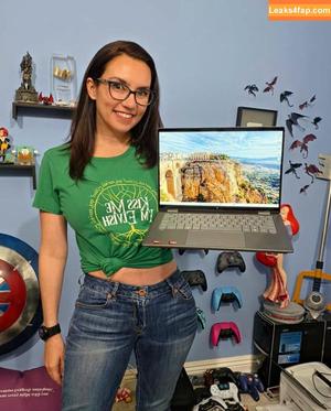 Trisha Hershberger photo #1512