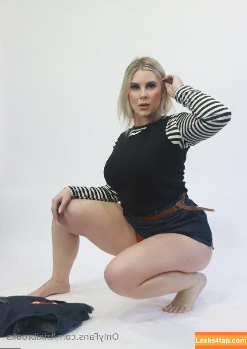 trixibrooks / trixibrooks1 leaked photo photo #0060