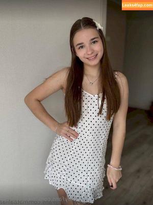 trixie_ts_free photo #0010