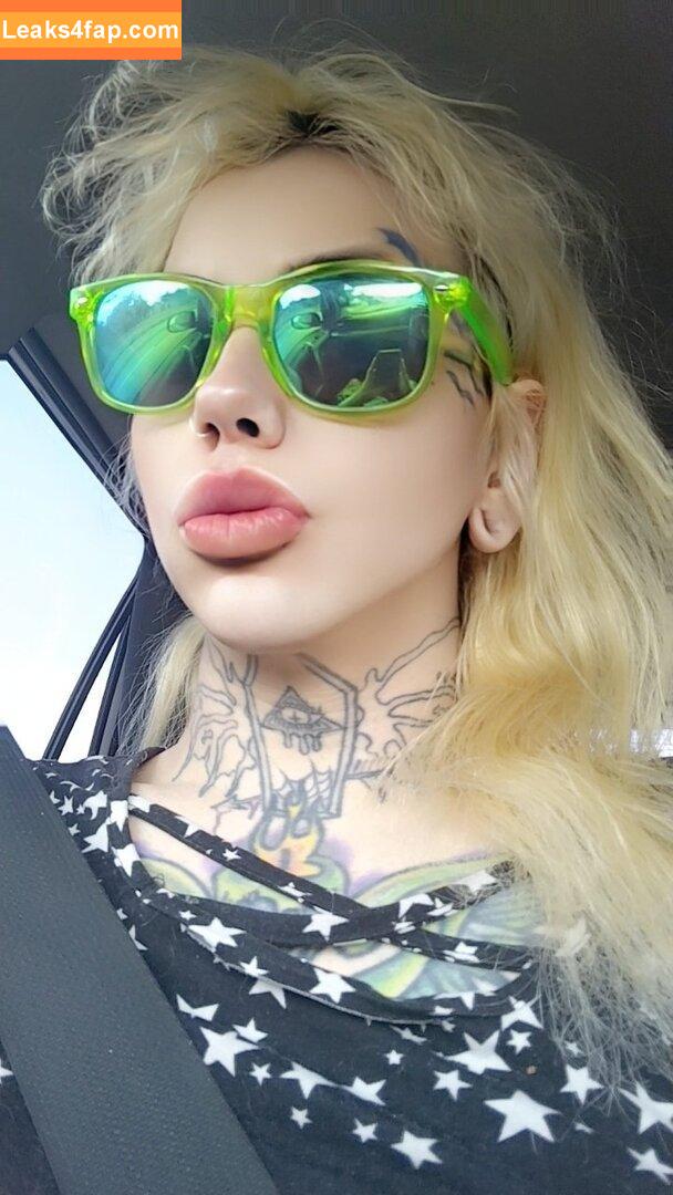 Trixxy Tease /  leaked photo photo #0003