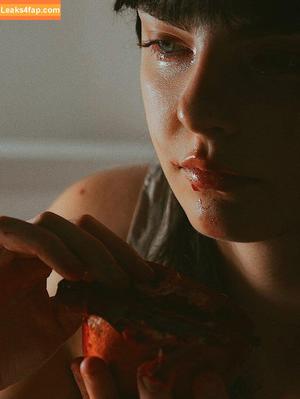 Triz Pariz photo #0297