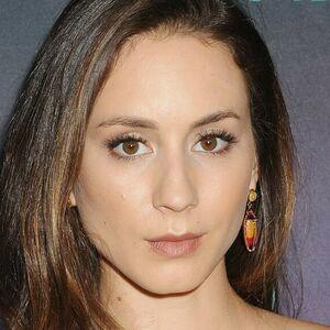 Troian Bellisario photo #0049