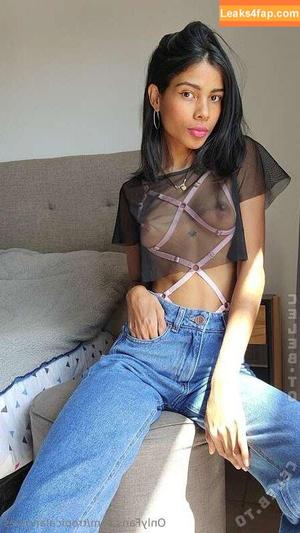 tropicalangeles photo #0068