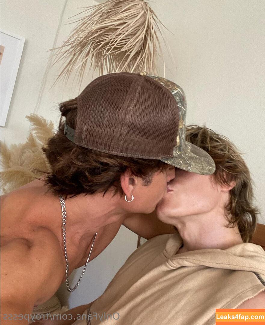 troypesss / troypes leaked photo photo #0030
