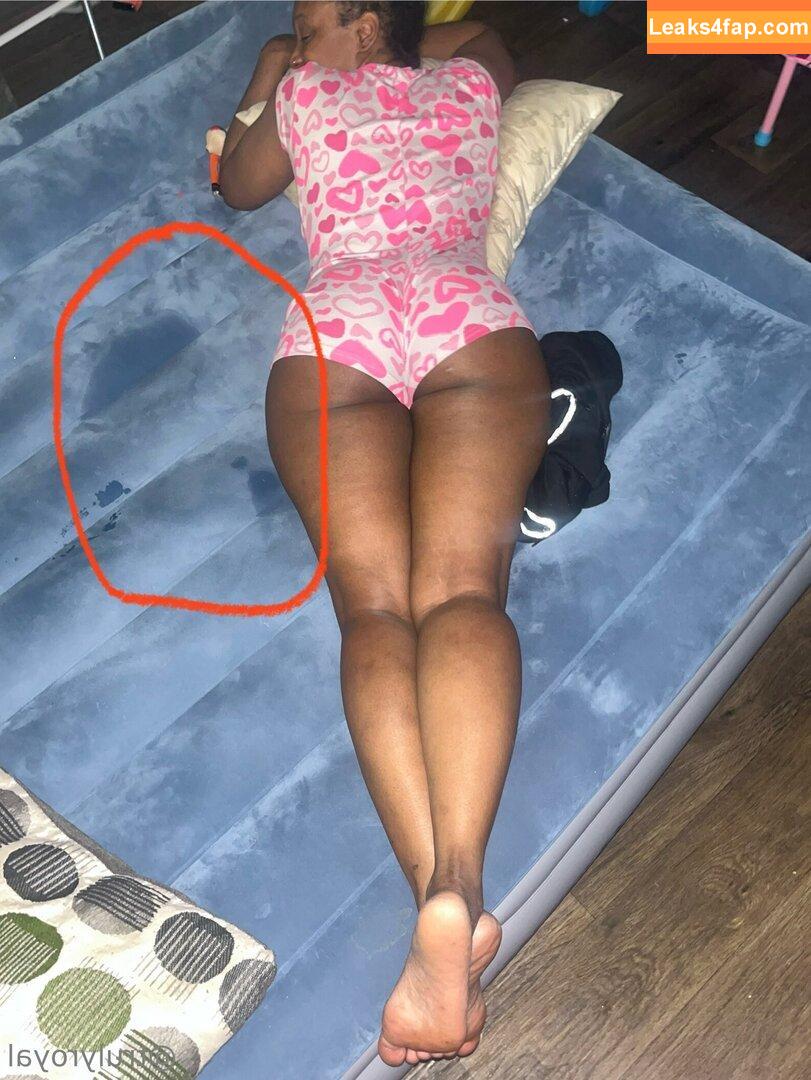 trulyroyal /  leaked photo photo #0011