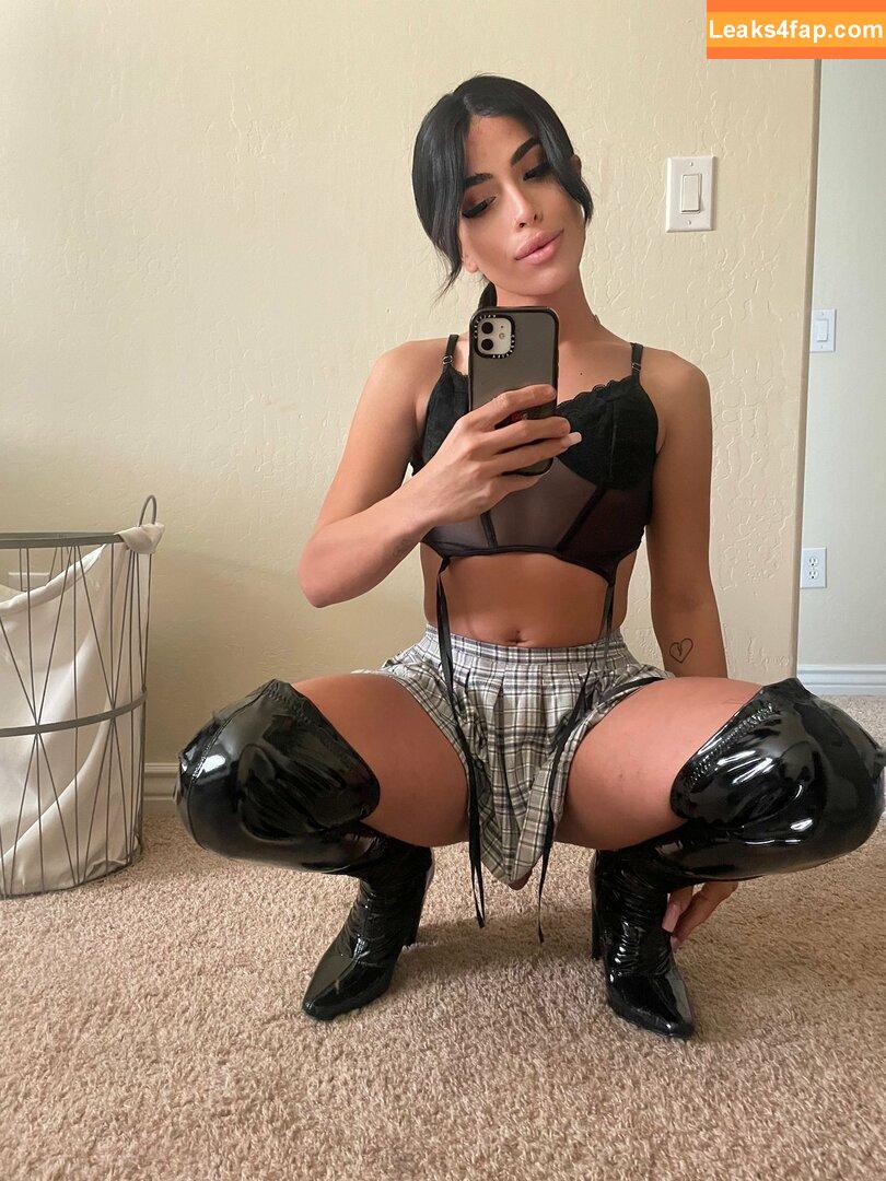 ts_avery69 / ts_sexy69 / waifuavery leaked photo photo #0010