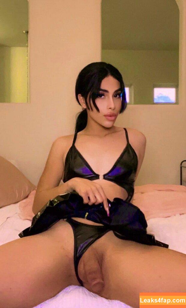 ts_avery69 / ts_sexy69 / waifuavery leaked photo photo #0020