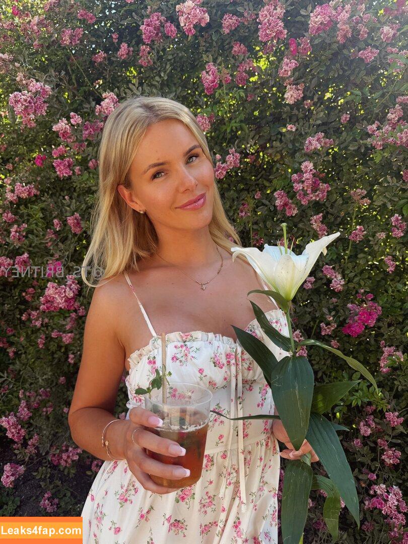 ts_britney / ts_britney_x leaked photo photo #0031
