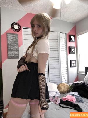 ts.everly photo #0001