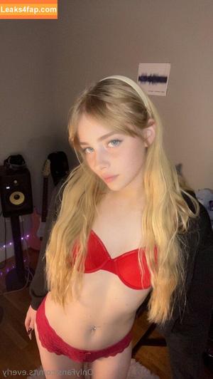 ts.everly photo #0003