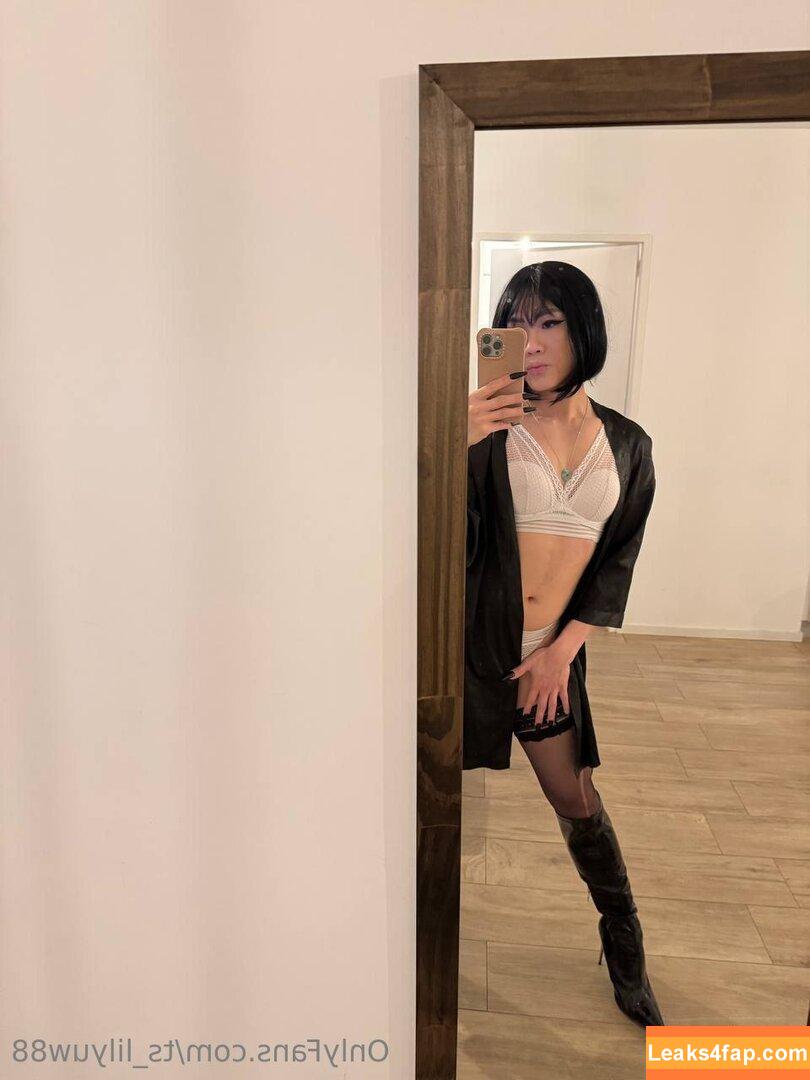 ts_lilyuw88 /  leaked photo photo #0125