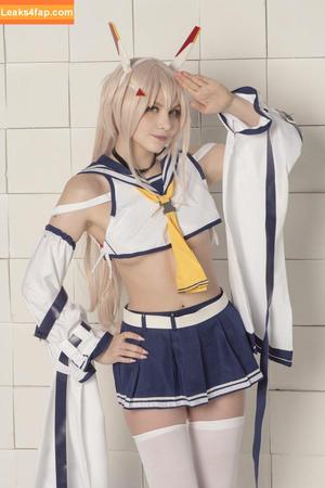 Tsuki Desu photo #0026