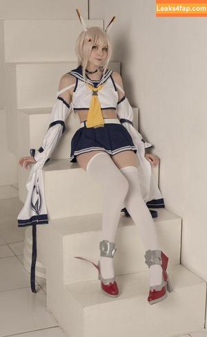 Tsuki Desu photo #0033